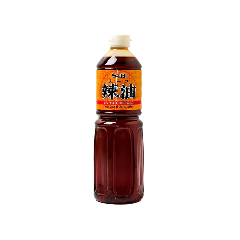 LA- yui Japanese Spicy Chili & Sesame Oil 920 ml × 6 - Carton